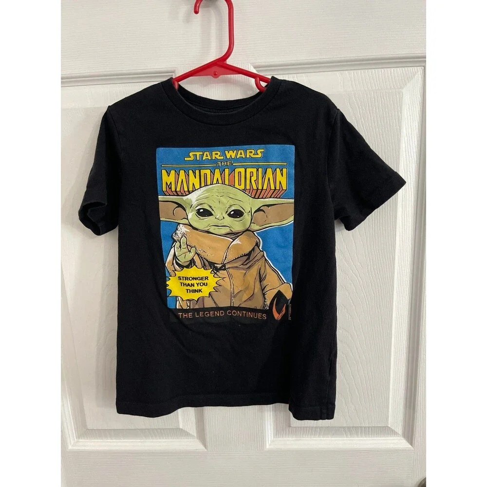 Old Navy Star Wars The Mandalorian T Shirt Size S (6-7) Black